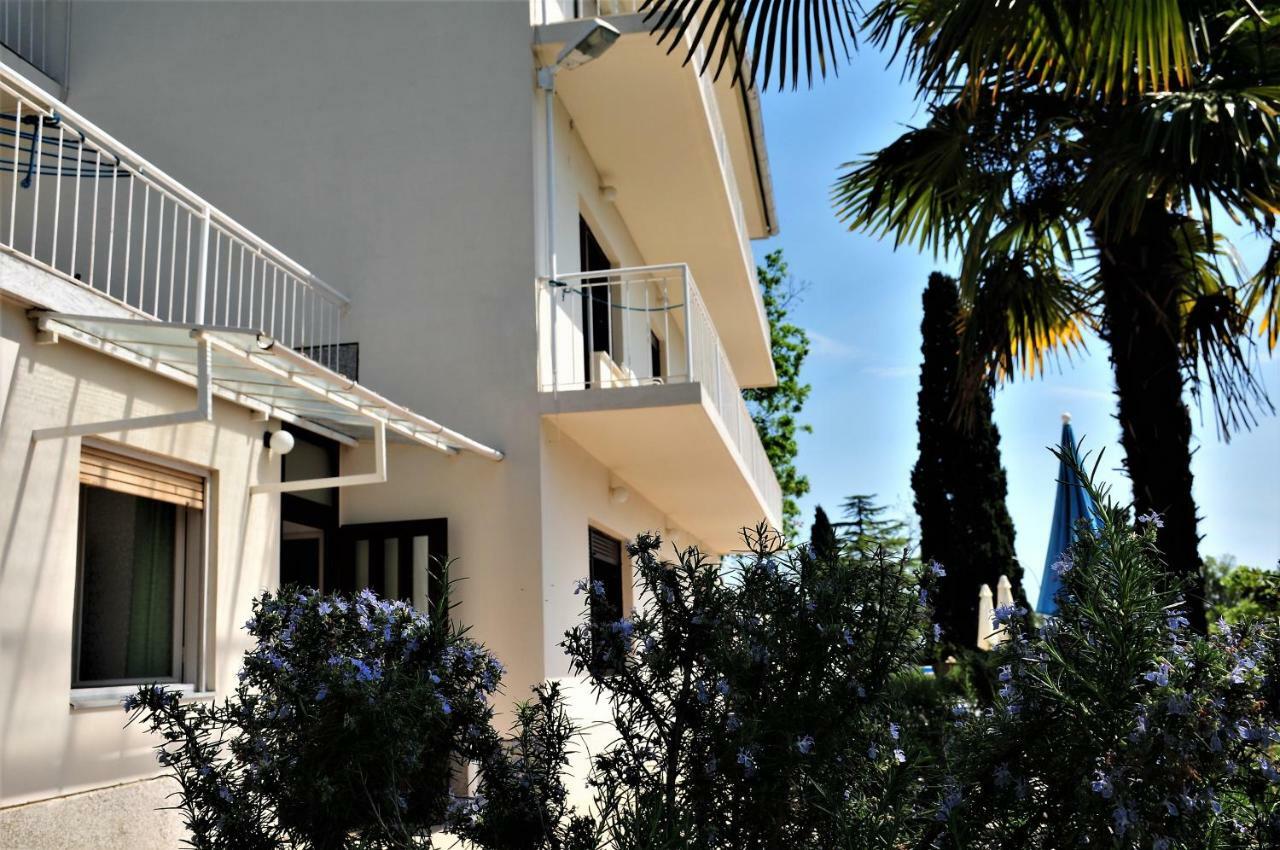 Apartmani Kadmen إيكا المظهر الخارجي الصورة